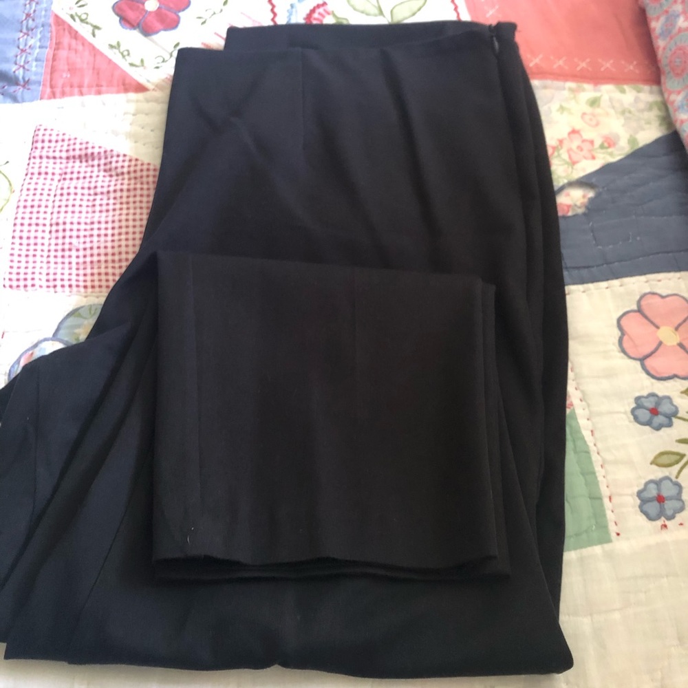 Time and Tru Women’s dress pants. Size 20